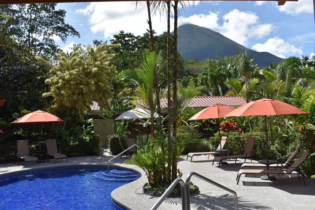 Hotel Roca Negra Del Arenal La Fortuna Exterior foto